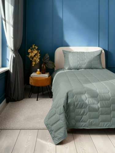 Покрывало LOGO SUN WASABI 150x230 от DECOR MAGIC