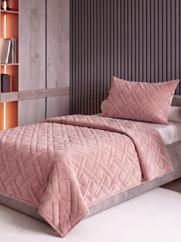 Покрывало LOGO CROSS ROSE 150*230 от DECOR MAGIC